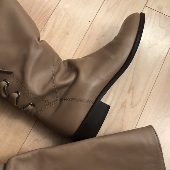 VALENTINO BOOTS NUDE natural Leather Size 38 14” at the calf - Picture 3 of 10